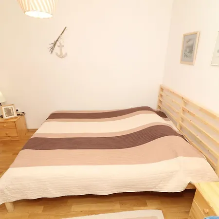 1 Bedroom With Terrace Appartement Orebić