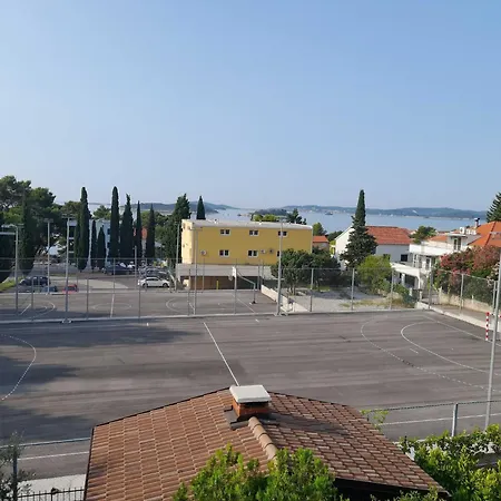 1 Bedroom With Terrace *