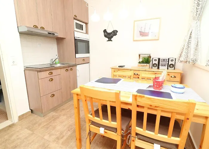 Apartment 1 Bedroom With Terrace Orebić
