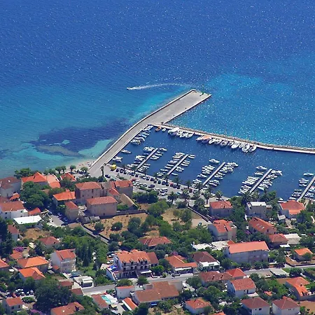 1 Bedroom With Terrace Lägenhet