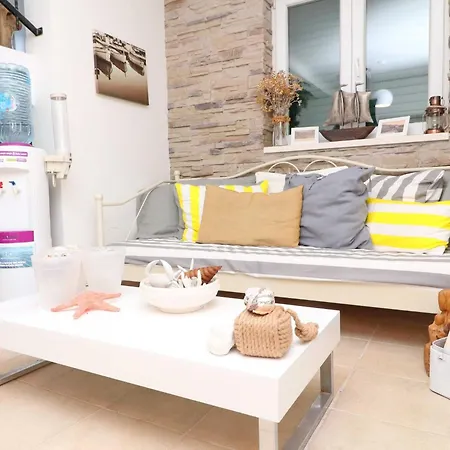 1 Bedroom With Terrace *