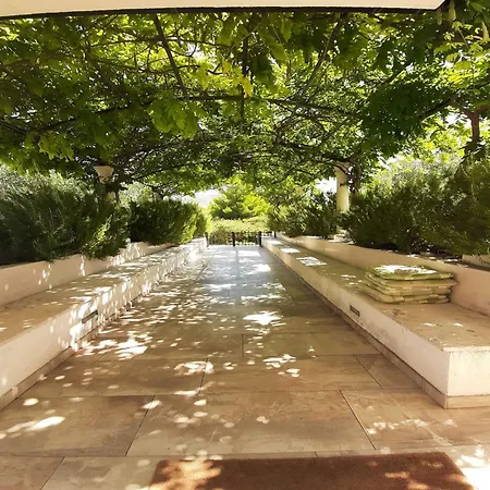 1 Bedroom With Terrace Orebić