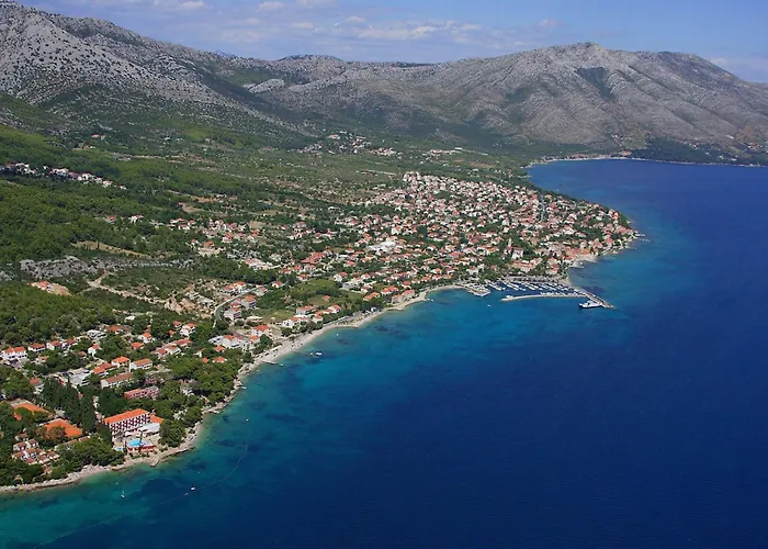 Apartman 1 Bedroom With Terrace *