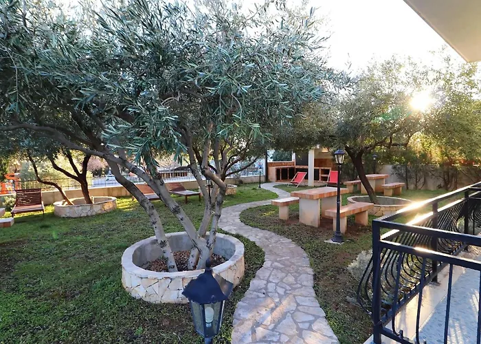 Apartman 1 Bedroom With Terrace Orebić